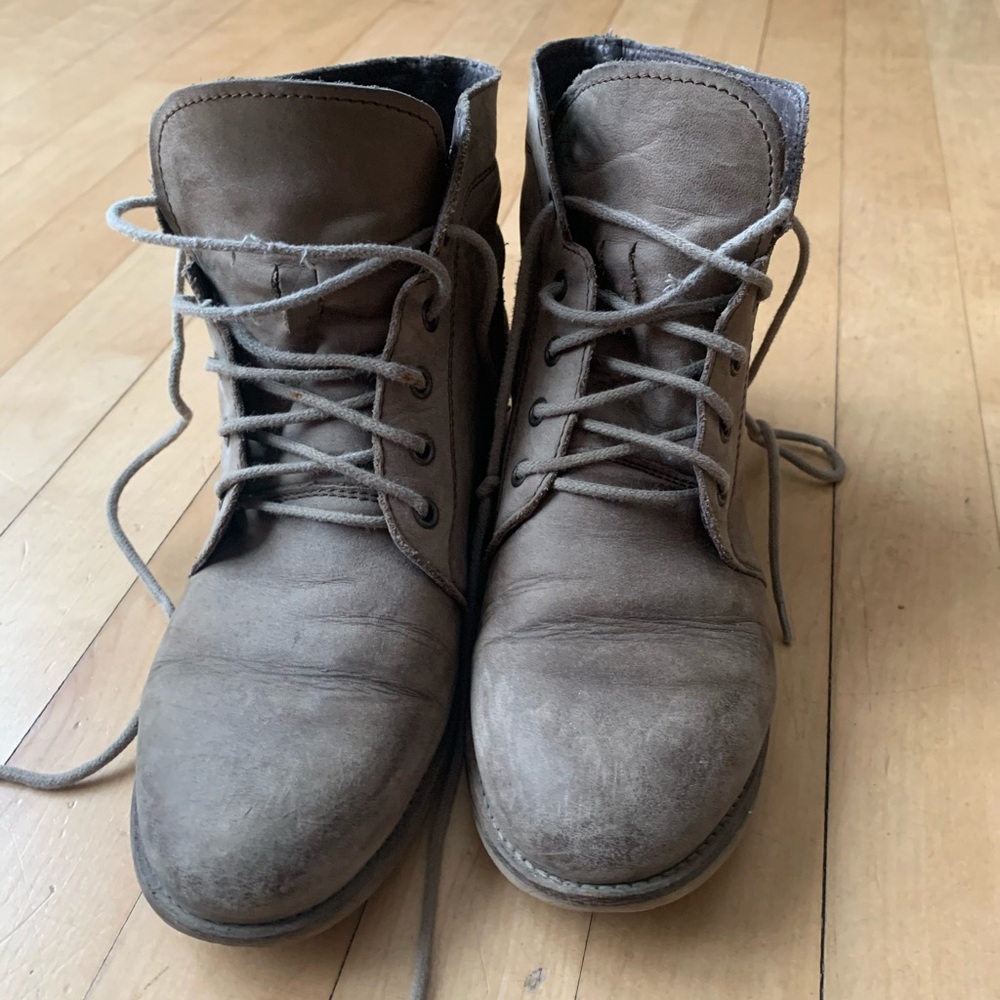 Boots size 6,5-7 women